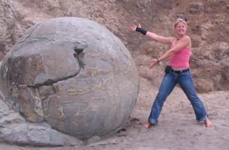 Jenel Bode displaying a Moeraki boulder